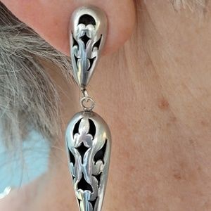 Vintage John Hardy Sterling Silver Pierced Earrings